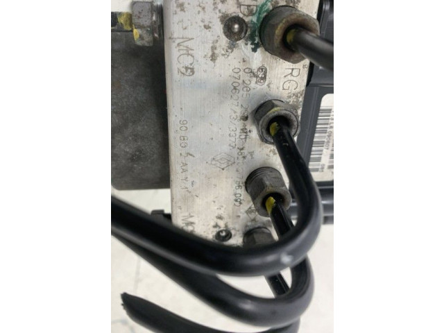 Блок управления АБС 8201063079   Dacia Logan I