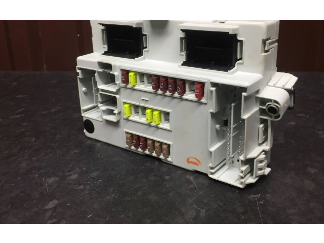 Блок управления 51984086, 10R041061 Fiat 500L