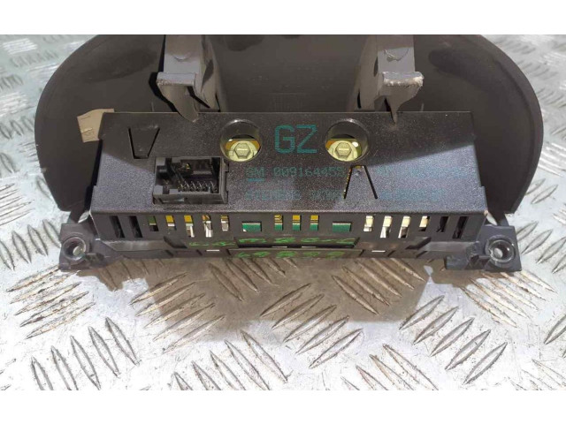 Дисплей    009164455   Opel Combo C