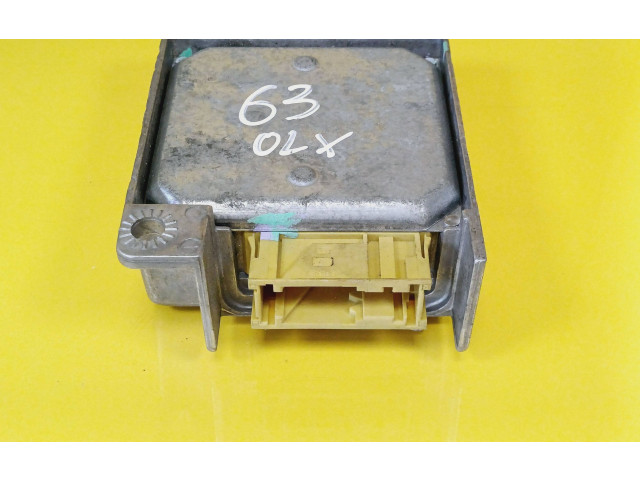 Блок управления надувных подушек 90462072, 5WK4070    Opel Vectra A   