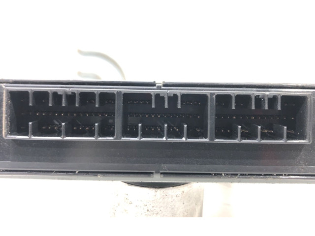 Блок комфорта 88281XA00A Subaru B9 Tribeca