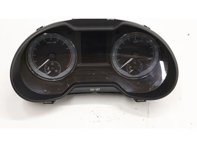Панель приборов 5E0920701 Skoda Octavia Mk3 (5E)
