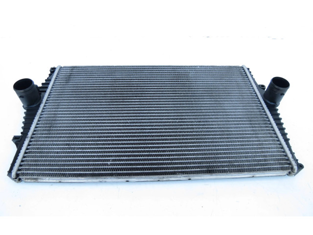 Интеркулер 30748809, 30730524 Volvo S60