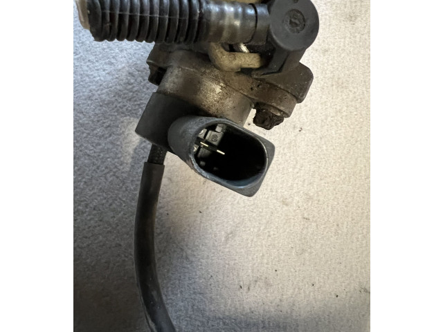 Топливная рампа A6120700095, A0041537528   Jeep Grand Cherokee (WJ)  