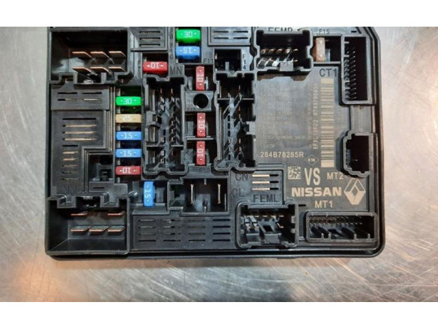 Блок предохранителей  284B78285R   Renault Clio V    