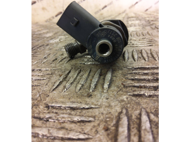 Форсунка 04455110    Skoda Yeti (5L)  CBDB 