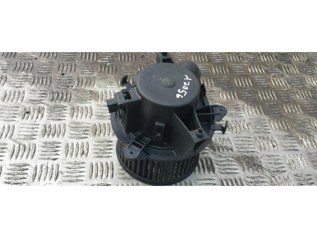 Вентилятор печки    151600000   Fiat Punto (188)