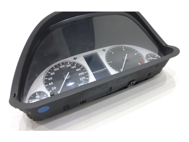 Přístrojová deska Mercedes-Benz B W245 2005 1031098101