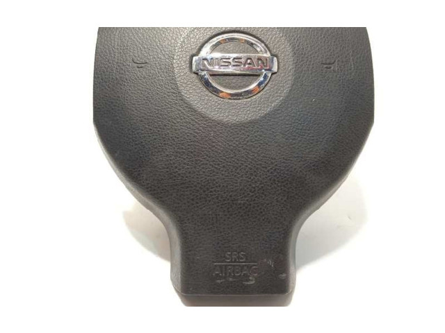 Подушка безопасности водителя 98510EM28C Nissan Tiida C11