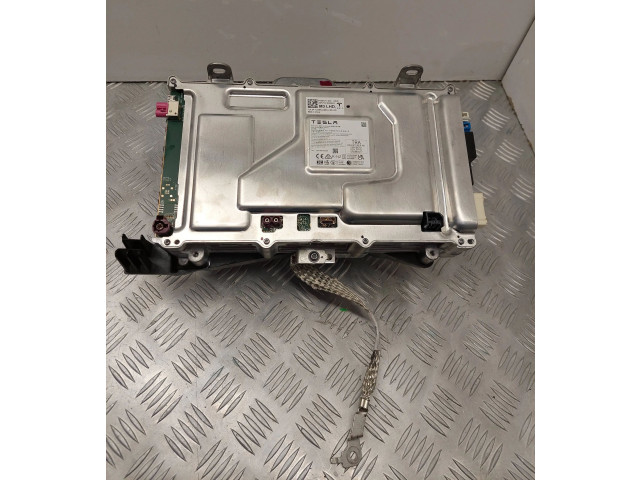 Блок управления 168127100E, 1960100 Tesla Model 3