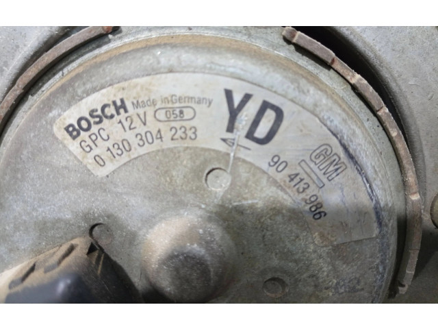 Вентилятор радиатора     0130304233    Opel Astra F 