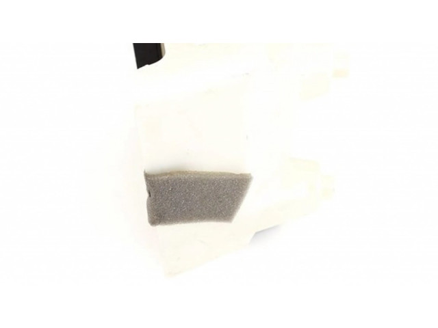 Другая деталь салона