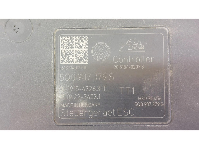 Блок АБС 5Q0907379S, 5Q0614517R Volkswagen Golf VII 2013-2019 года