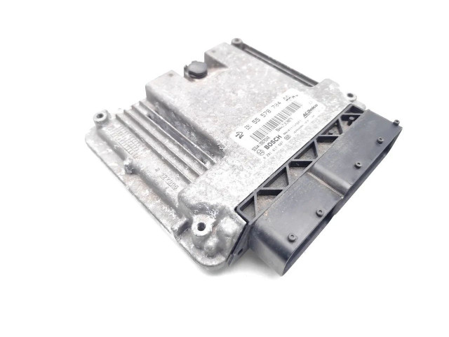 Блок управления двигателя 55578704, 0281017587 Opel Meriva B