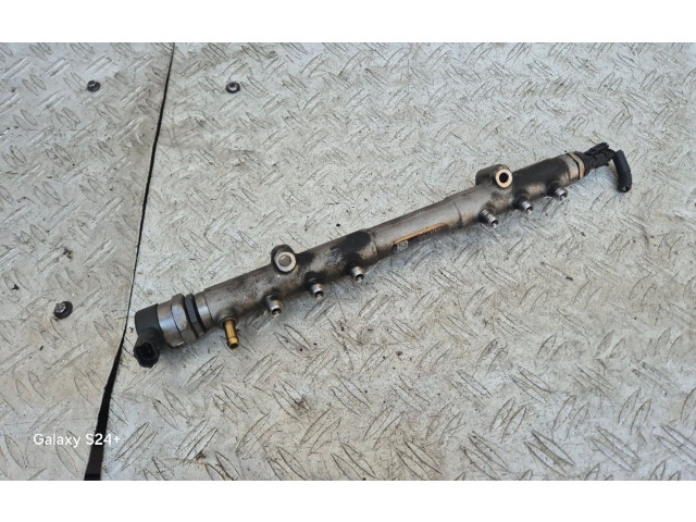 Топливная рампа 0281002952, 0445215023 Volvo XC90