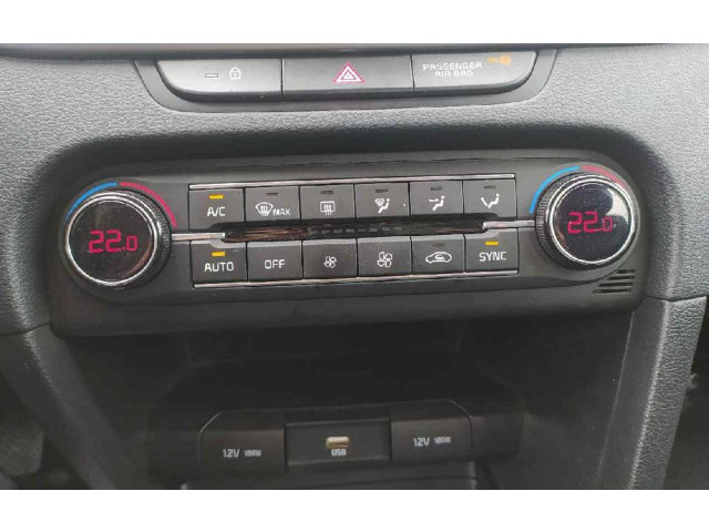 Блок управления климат-контролем 97250J7011WK   KIA Xceed