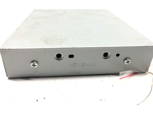 Pojistková skříňka 86180-0W031 Toyota Highlander XU40 2008