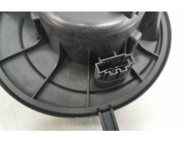 Вентилятор печки 1K1819015 Volkswagen Caddy