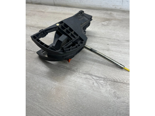 Включатель / ручка переключения передач    Chevrolet TrailBlazer    