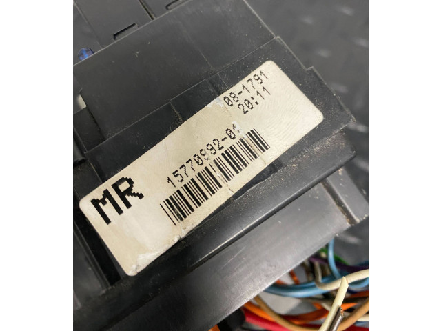 Блок предохранителей  15770992, 081791   Chevrolet Tahoe    