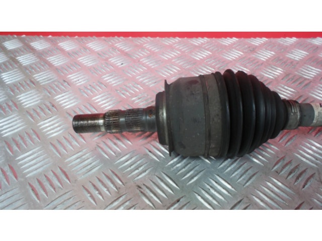 Передняя полуось