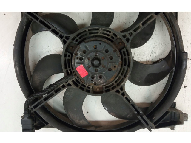 Вентилятор радиатора 4569631 Hyundai Santa Fe