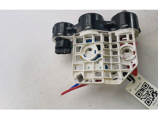 Блок управления климат-контролем 972500X030S4 Hyundai i10