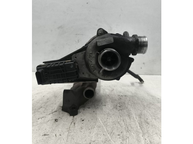  Турбина Volvo XC90  30757079, GTB2056VL   для двигателя D 5244 T4      