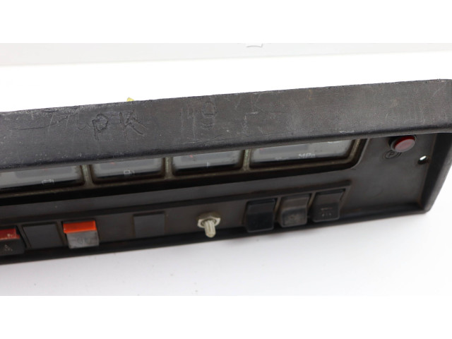 Панель приборов FSO Polonez