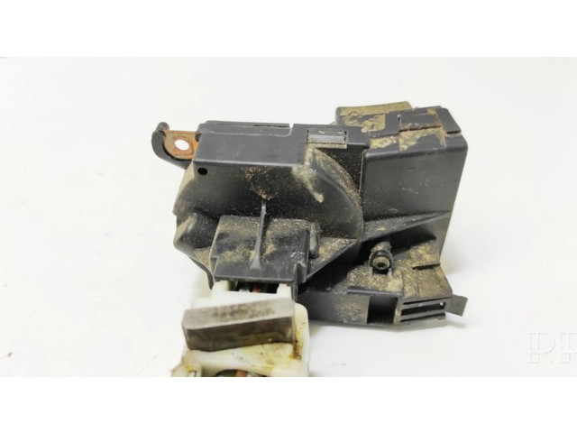 Другая деталь салона