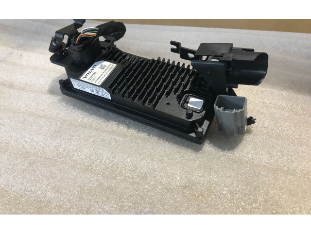 Блок управления 32327233, G2611   Volvo XC60