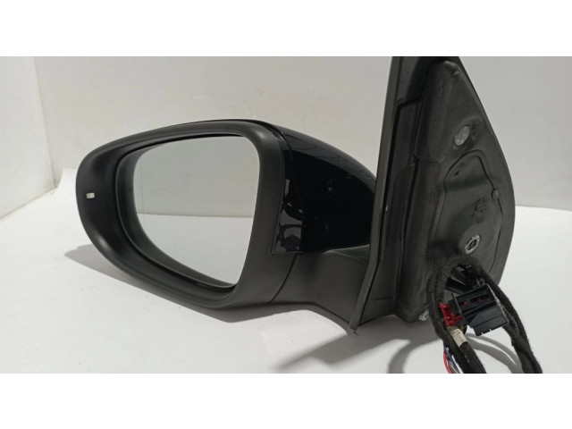 Зеркало электрическое левое Volkswagen Golf VI 2008-2013 года