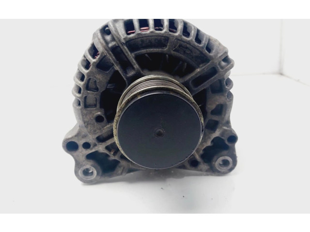 Генератор 06F903023F Volkswagen Jetta V