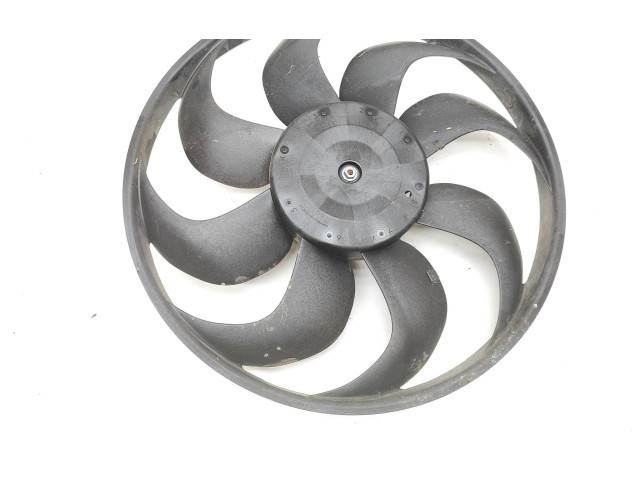 Вентилятор радиатора 5YY1197, 32464136 Dacia Duster II