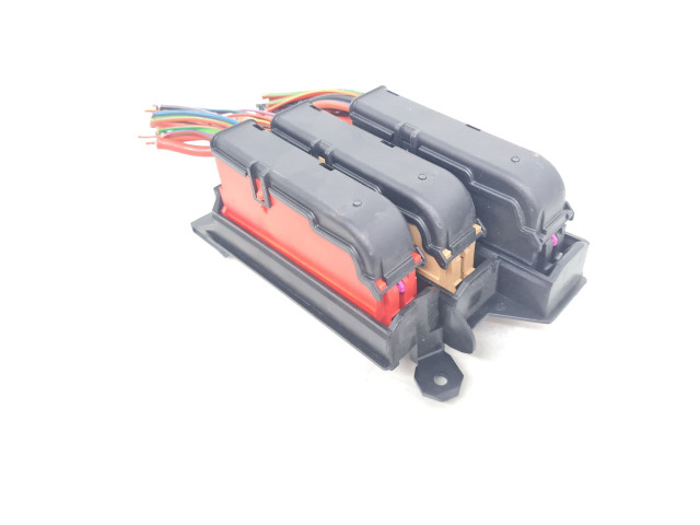 Блок предохранителей 8K0971845 Audi A1