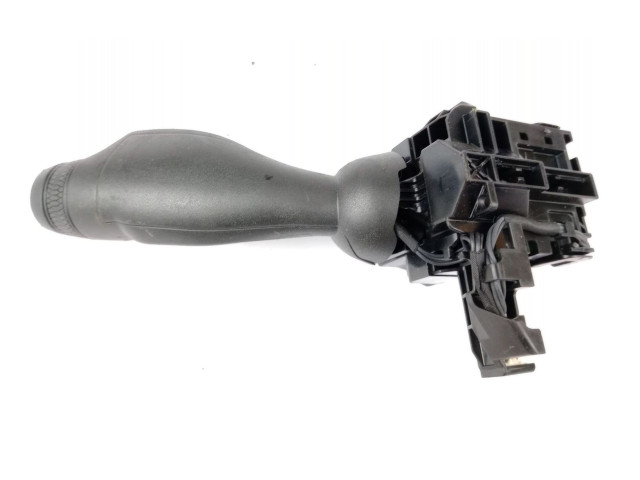 Ручка стеклоочистителей 31674103   Volvo XC60