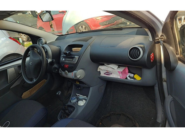 Генератор 270600Q011   Peugeot 107      