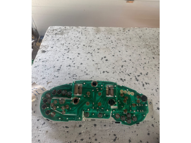 Панель приборов    Hyundai Coupe       