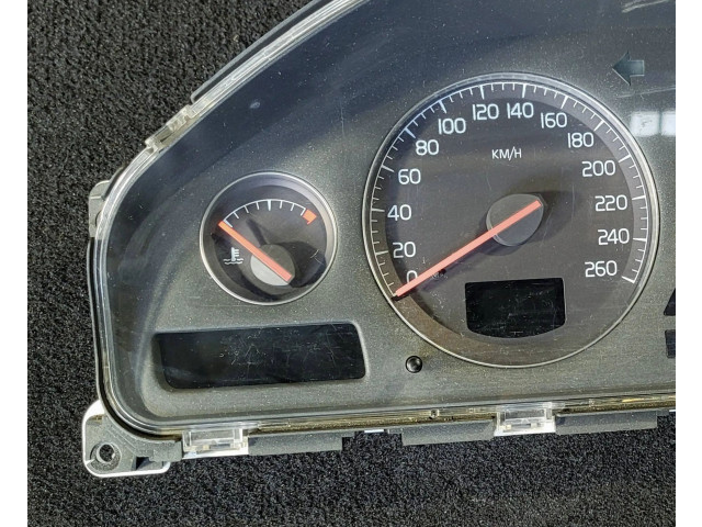 Панель приборов 0205493, 69294580T   Volvo V70       