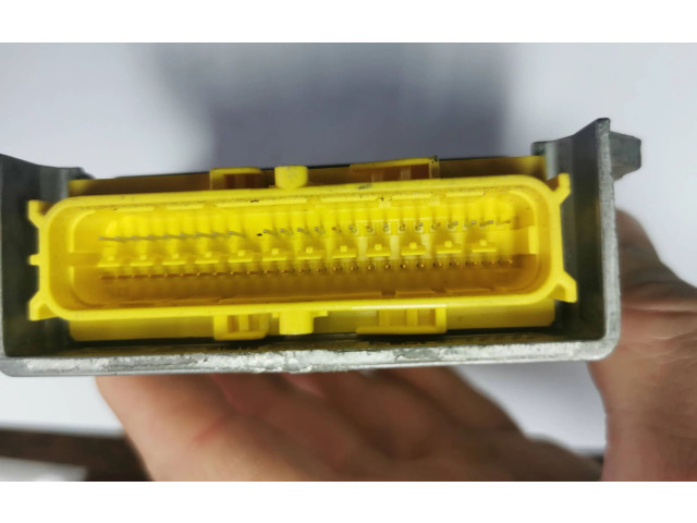 Блок подушек безопасности 1K0909605AA   Skoda Octavia Mk2 (1Z)