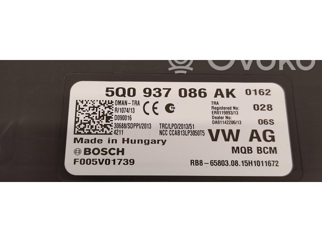 Блок комфорта 5Q0937086AK Skoda Octavia Mk3 (5E)