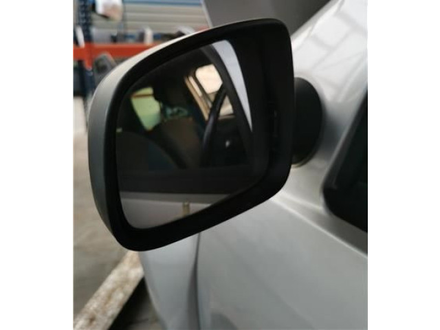 Зеркало электрическое        Dacia Duster  2010 - 2017 года   
