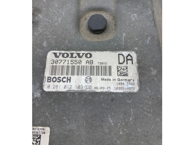 Блок управления двигателя 30771550AB, 1039S19372   Volvo V70