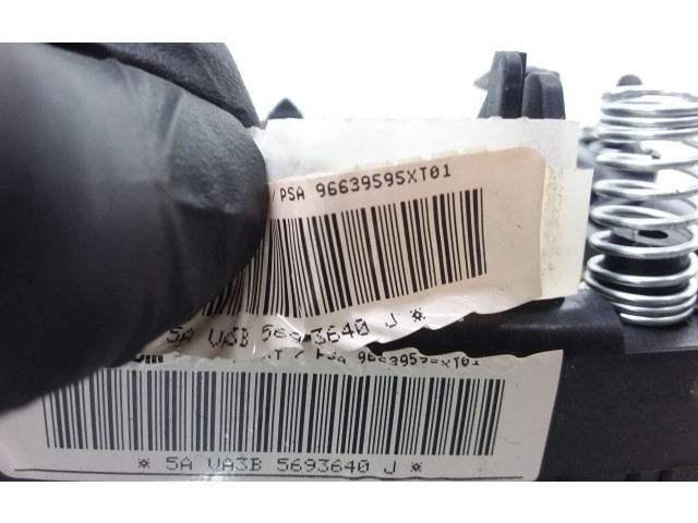 Подушка безопасности водителя 96639595, 96639595XT01   Citroen Berlingo