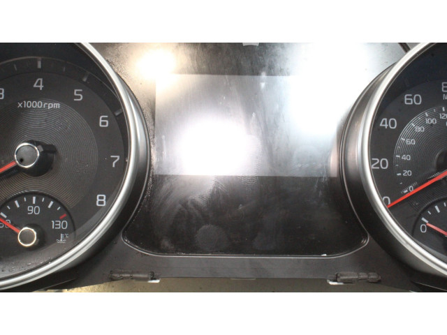 Панель приборов    KIA Xceed       