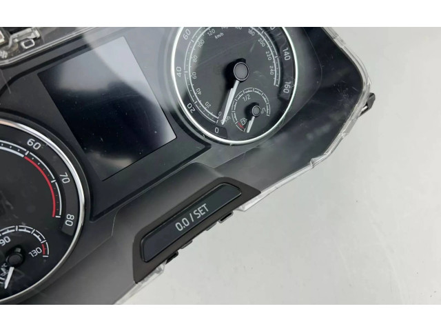 Панель приборов 654920940C   Skoda Kamiq       