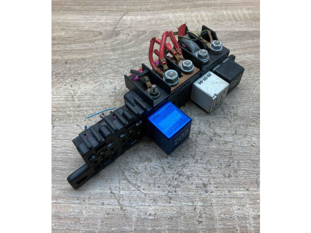 Блок предохранителей  8L0941822A, 431951253H   Audi A3 S3 8L    