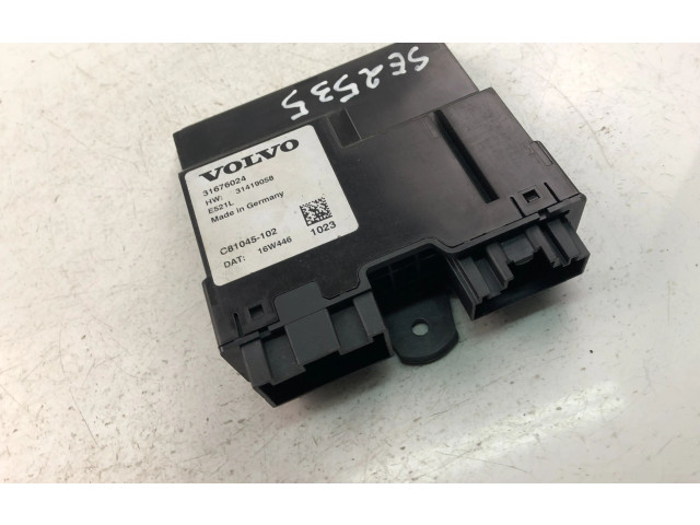 Блок управления 31676024   Volvo S90, V90