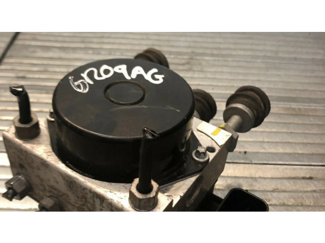 Блок АБС 6R0907379AG Skoda Roomster (5J) 2006-2015 года