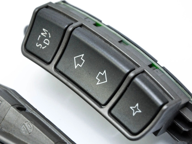 Volant BMW 7 E65 E66 2004 6911586, 6911585